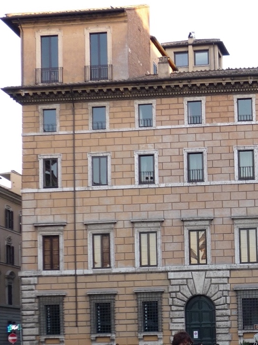 Un edificio de ladrillo

Descripción generada automáticamente