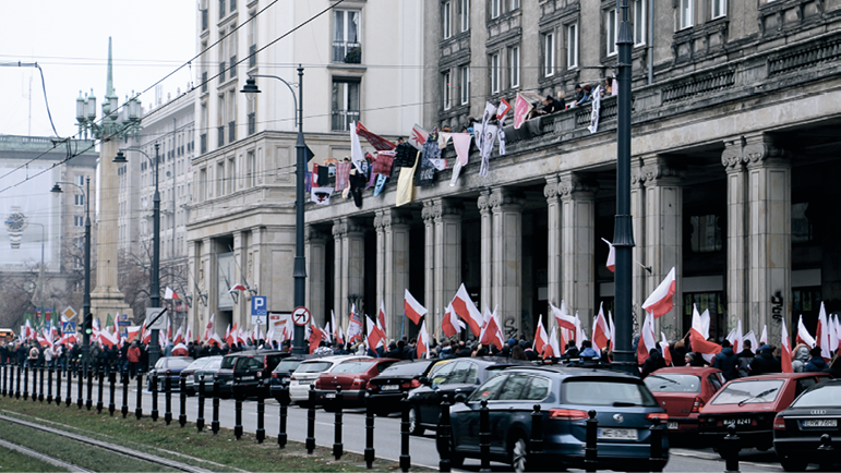 Obraz zawierający zewnętrzne, liniaOpis wygenerowany automatycznie