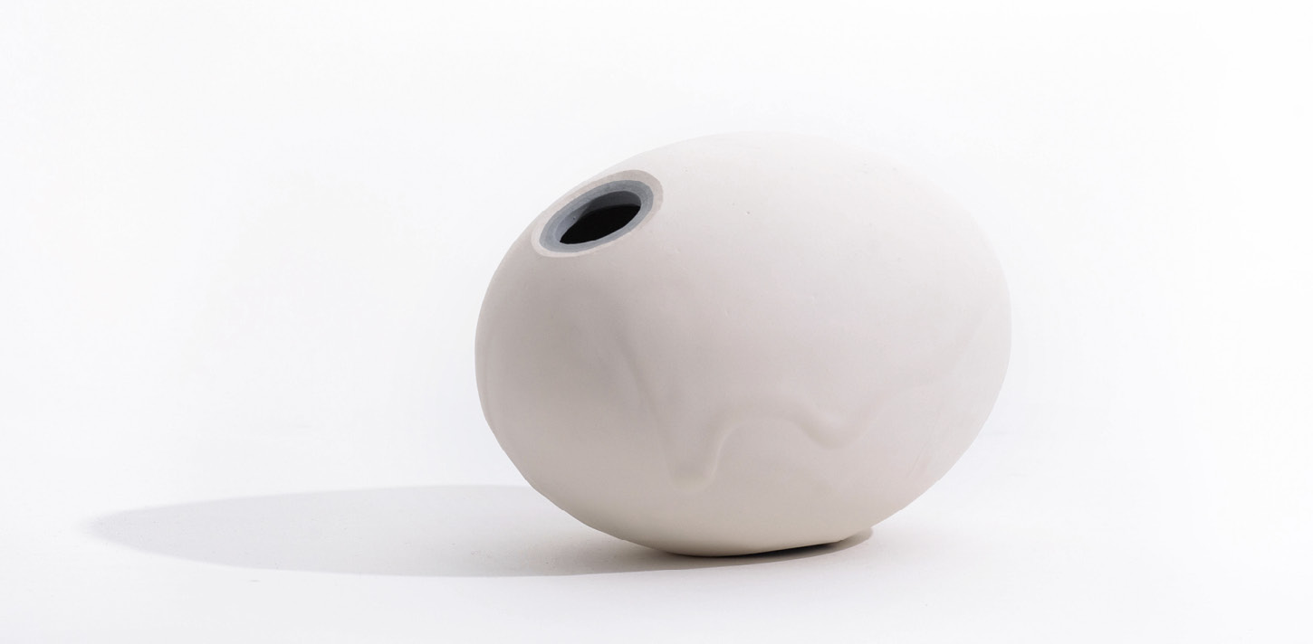 Imagen que contiene interior, tabla, grande, florero

Descripción generada automáticamente